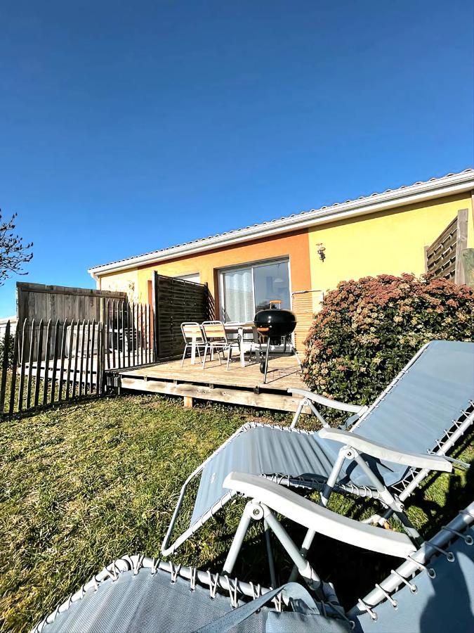 Logement Thermale Et De Tourisme Les Acacias 2 ジョンザック エクステリア 写真