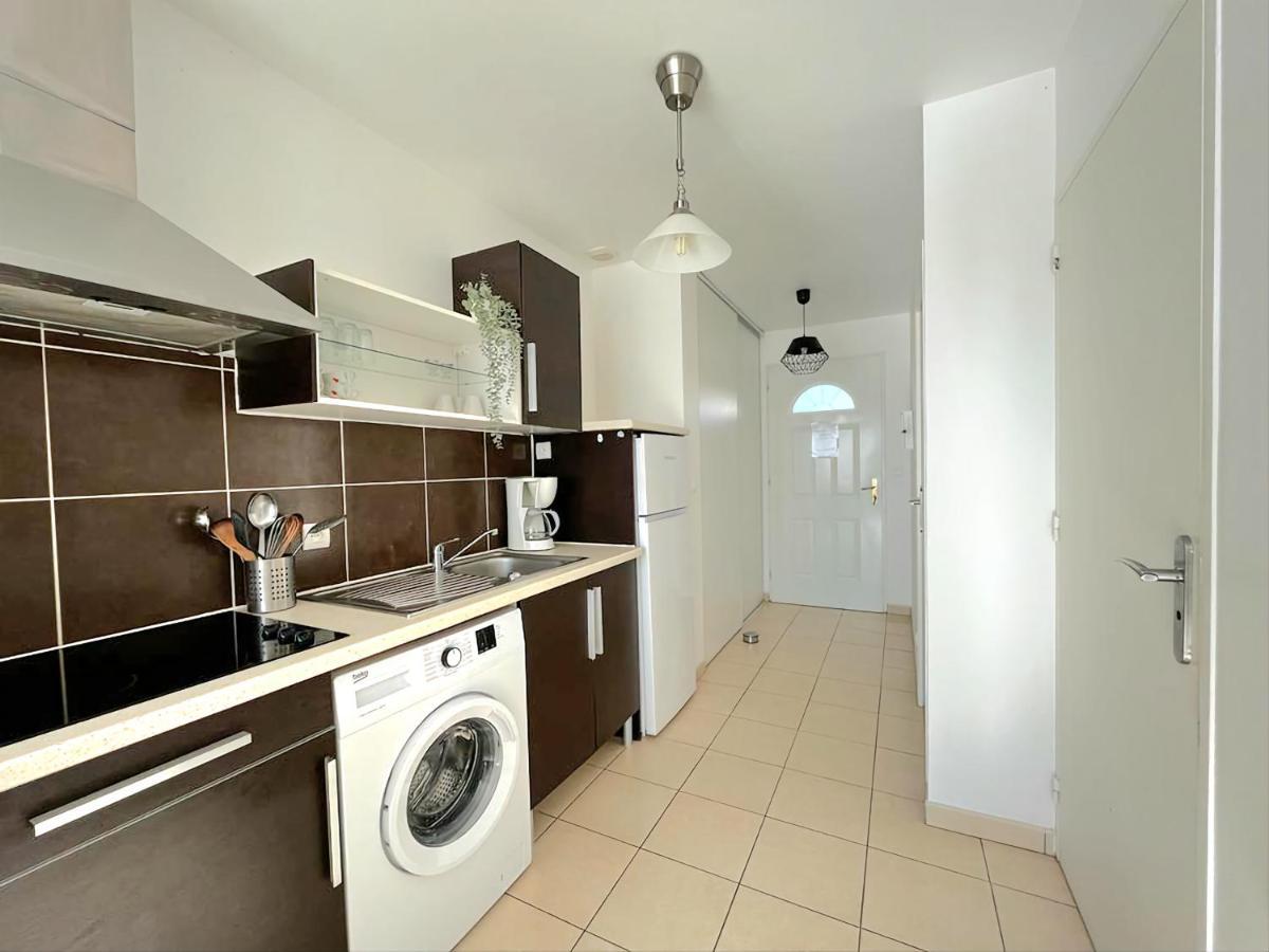 Logement Thermale Et De Tourisme Les Acacias 2 ジョンザック エクステリア 写真