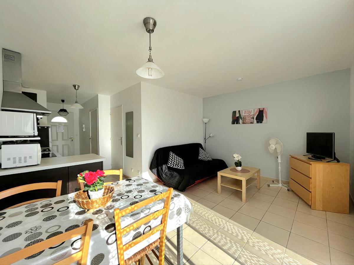 Logement Thermale Et De Tourisme Les Acacias 2 ジョンザック エクステリア 写真